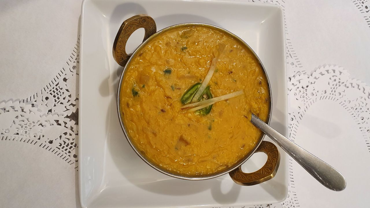 Dal Tadka (Yellow Lentils Mild)