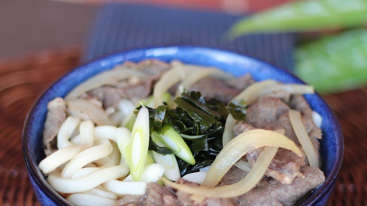 Beef Udon Soup (Niku Udon)