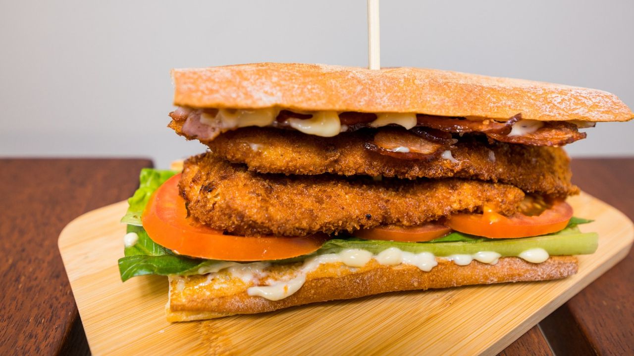 BLT + Schnitzel Sub