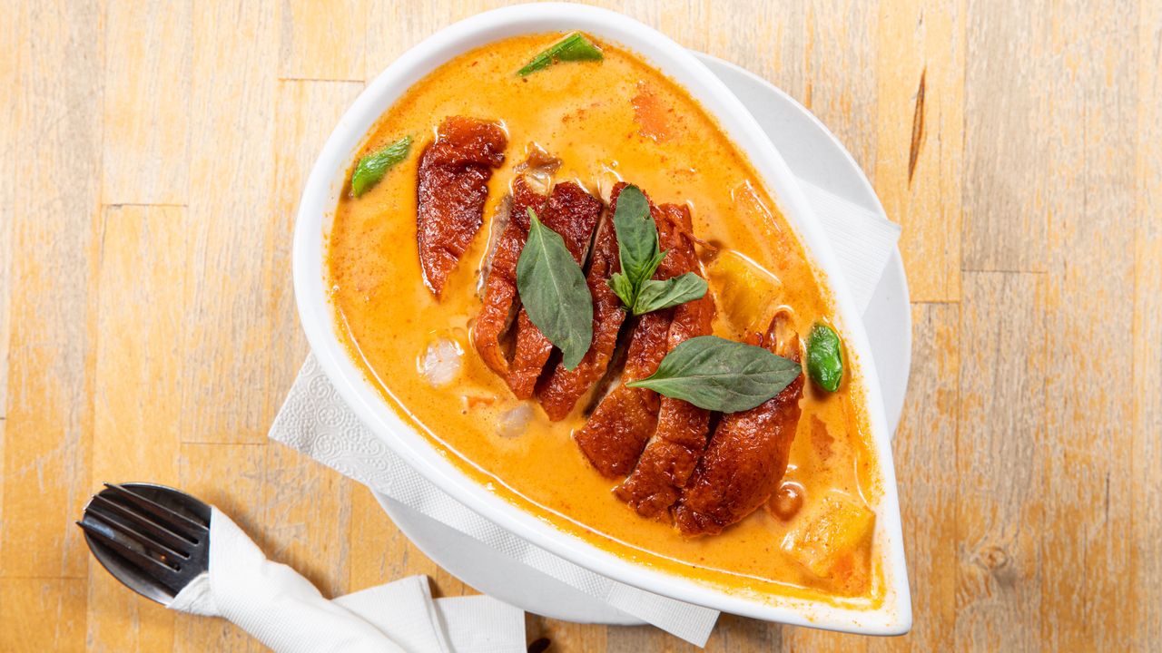 49. Red Duck Curry or Green Duck Curry