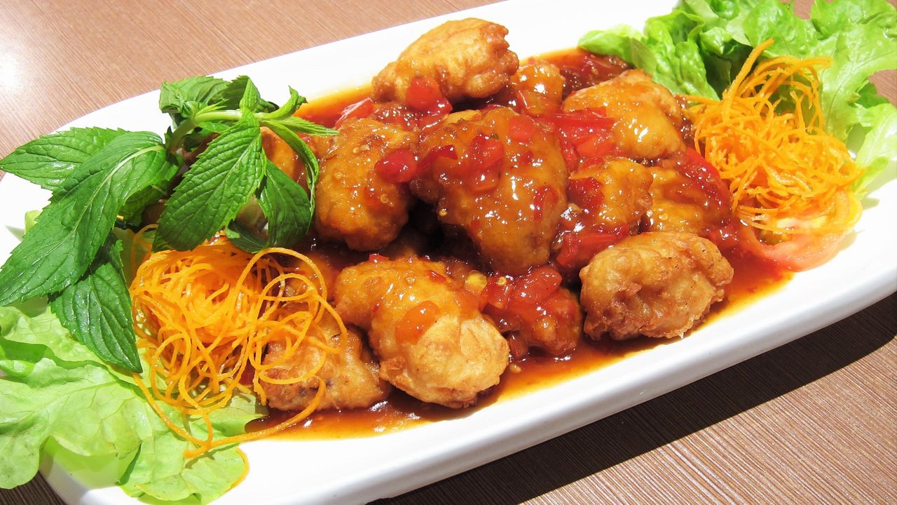 Fish Fillets in Viet-Thai Sauce