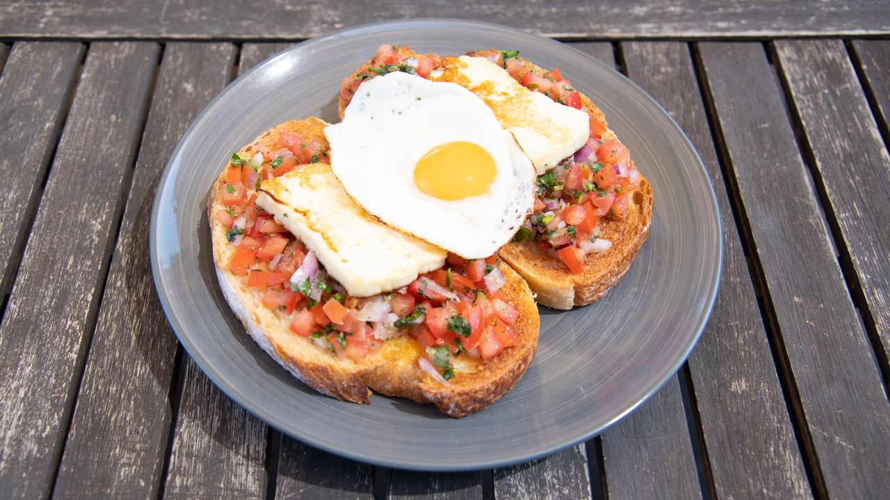 Egged Bruschetta