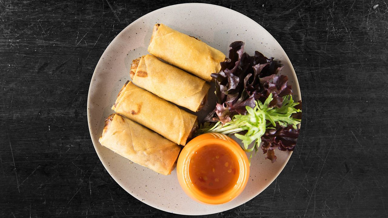 Vegetable Spring Roll (4 Pieces)