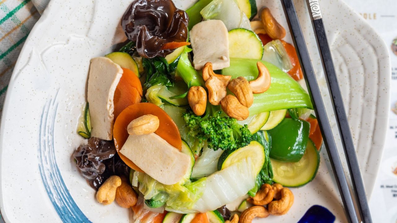 Vegetables with Cashew Nut (V)