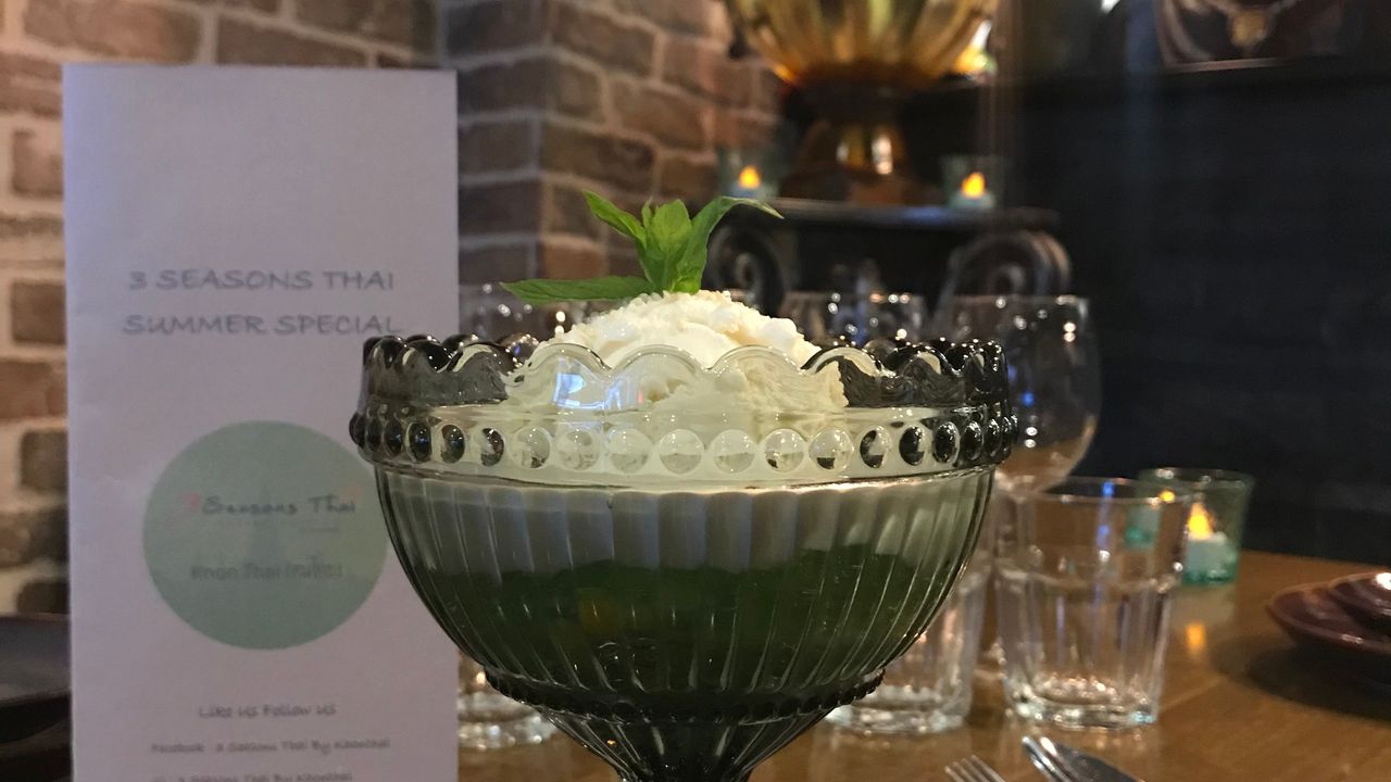 Pandan tapioca  pearls with coconut milk