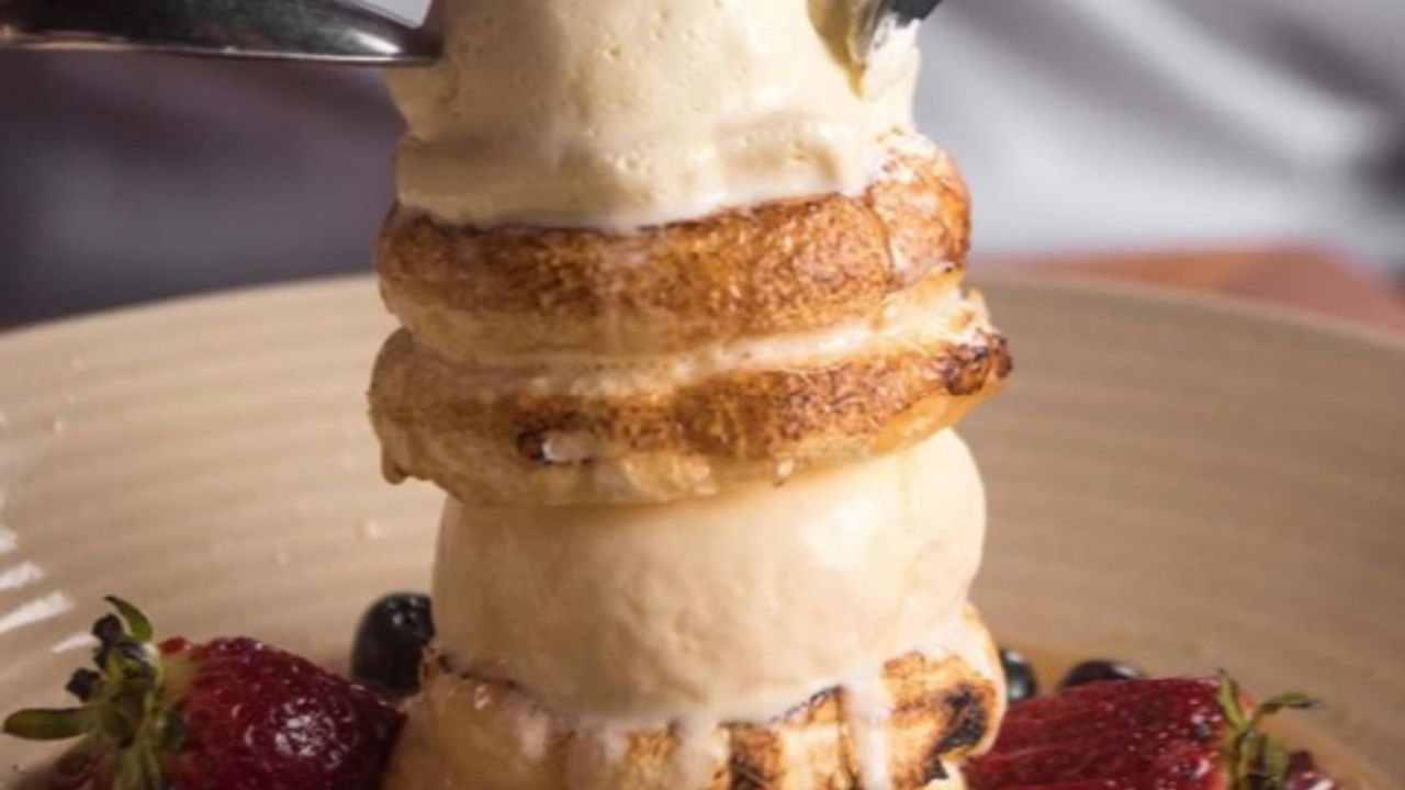 Triple Stack Pavlova