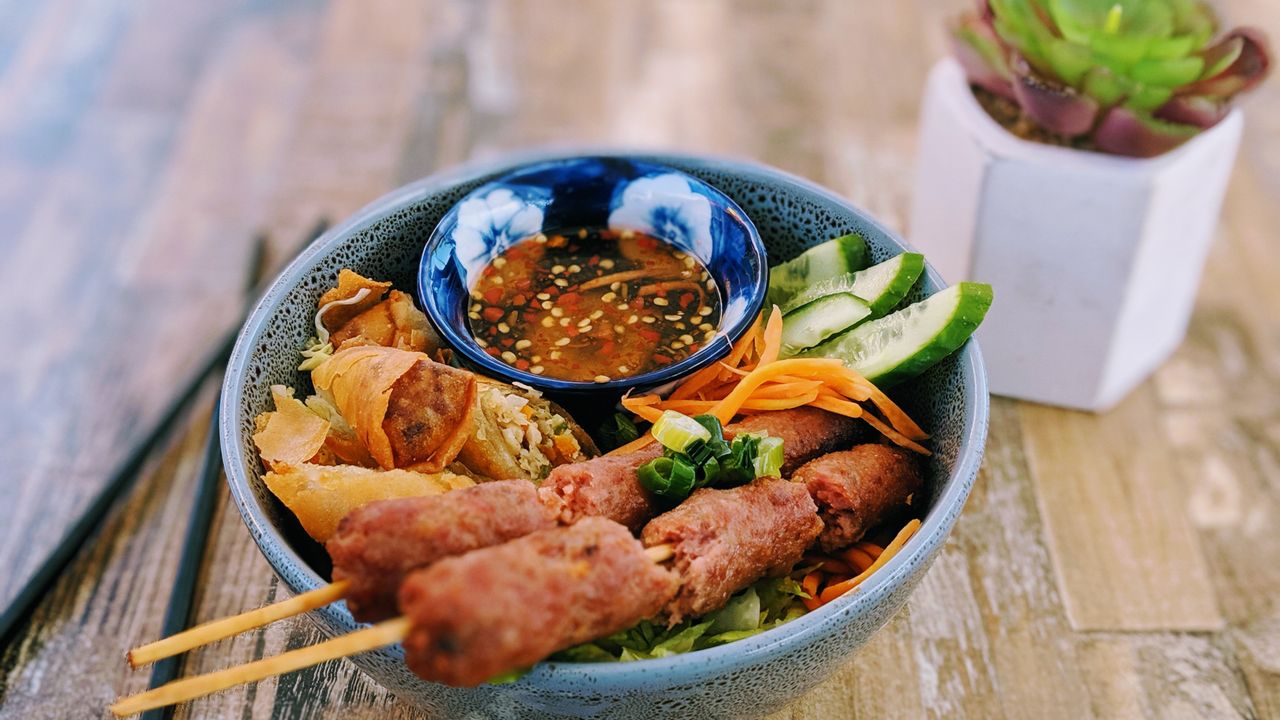 Nem Nuong (Pork Sausage) & Spring Rolls Vermicelli Salad Bowl