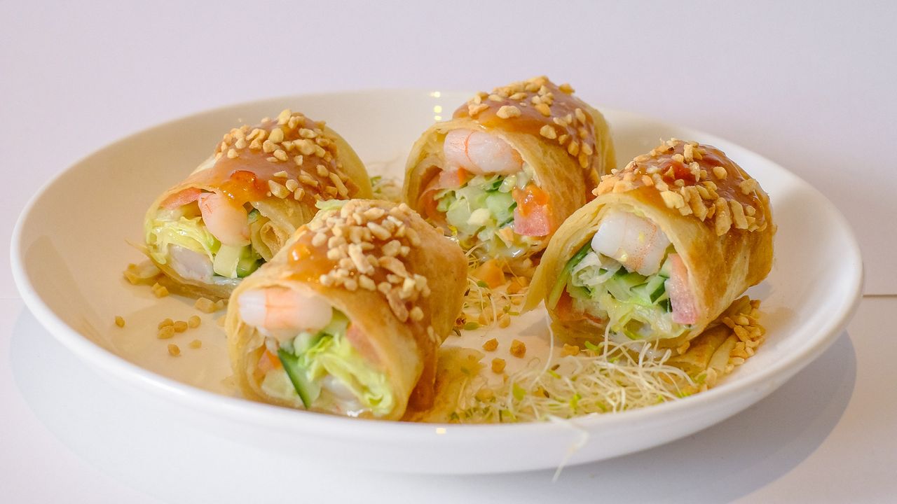 Roti Prawn Roll
