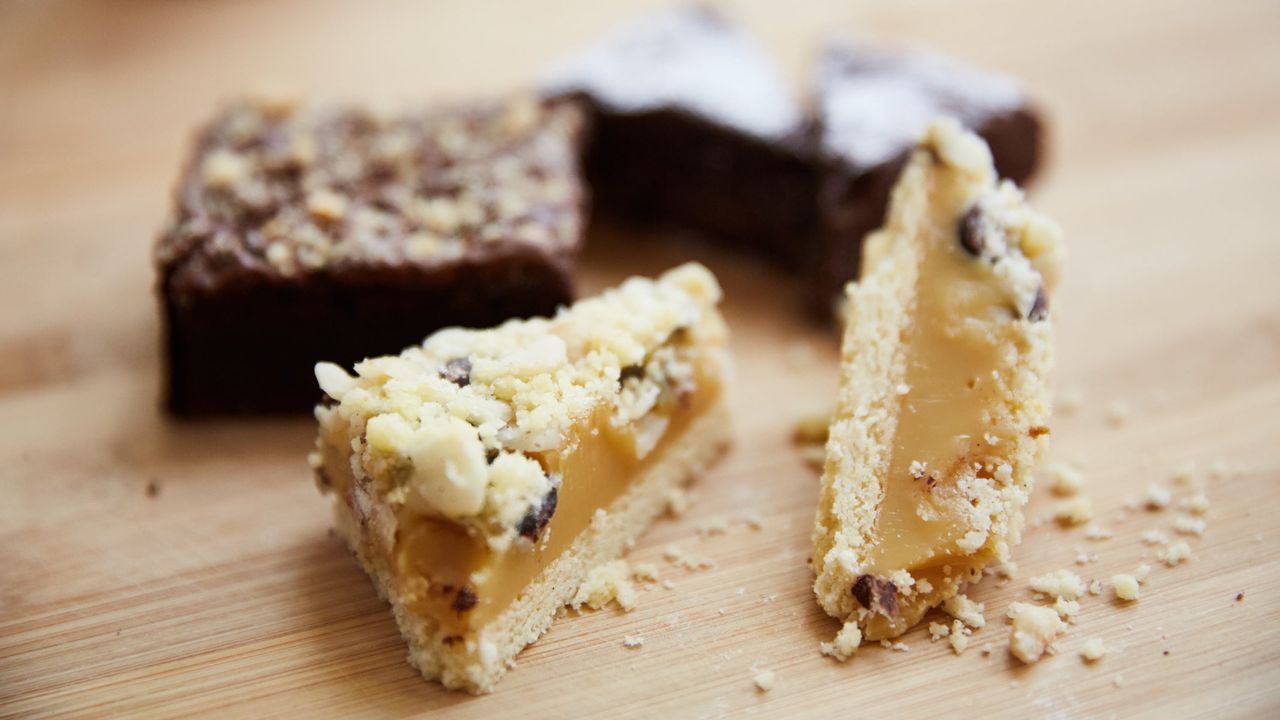Slim Slice-caramel Macadamia