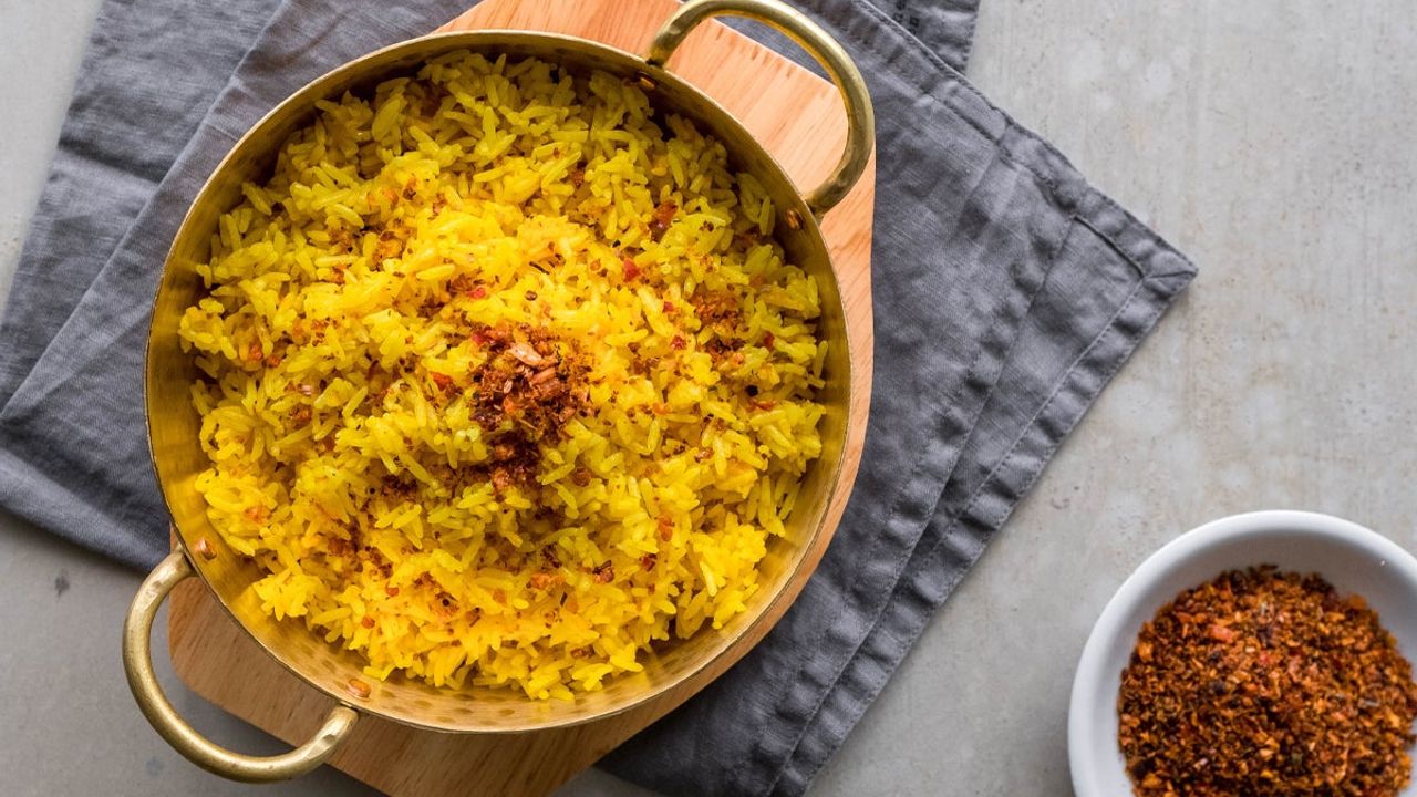 Nasi Kunyit (2 Serves) with Nyonya Spicy Dried Shrimp