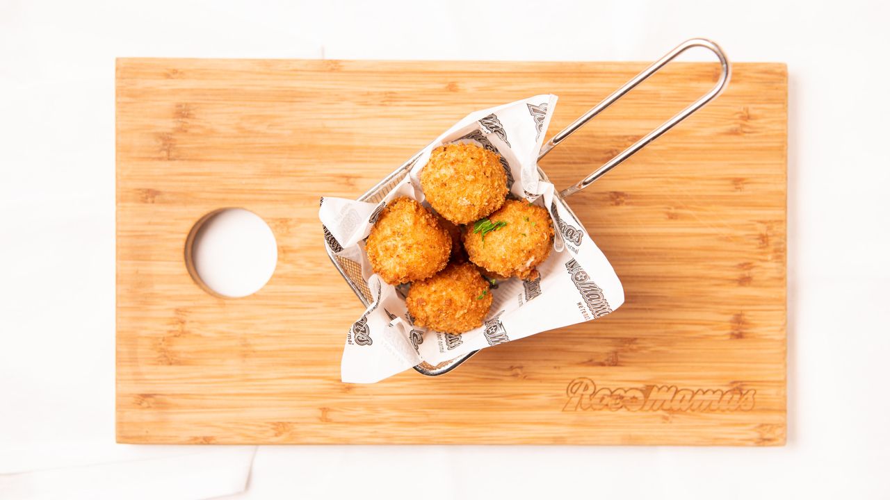 Six Chilli Cheese Bomb