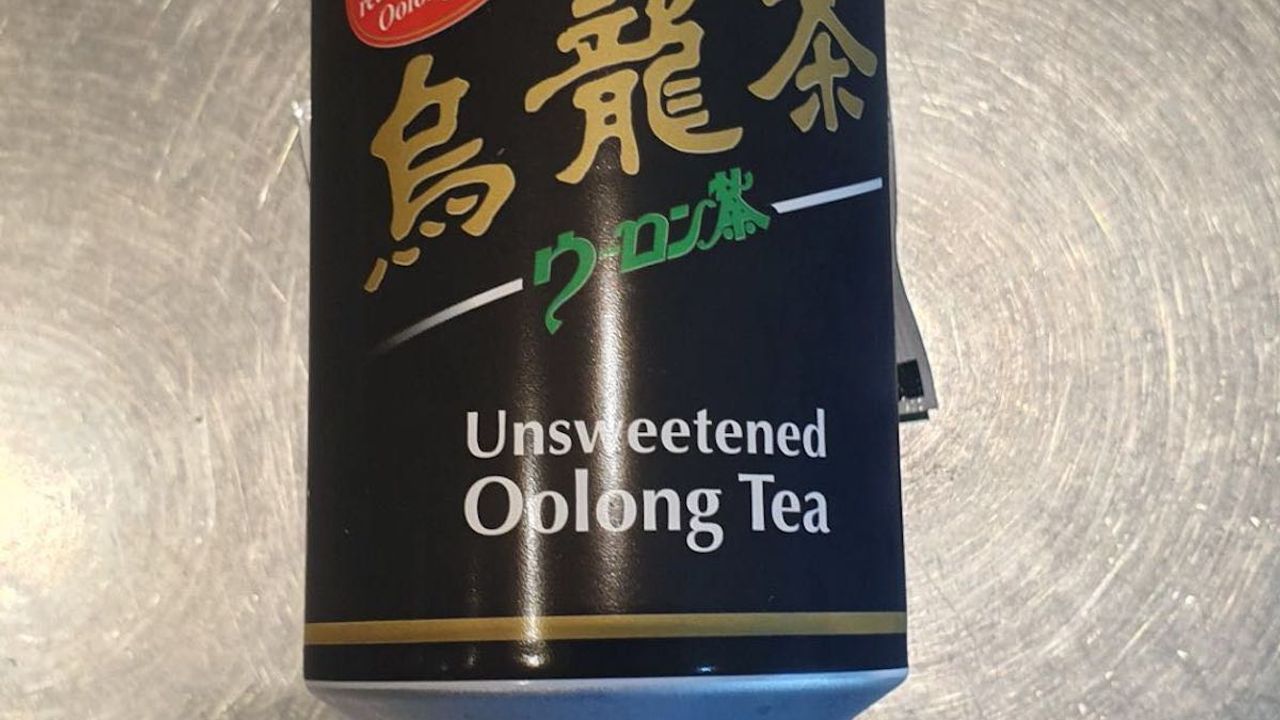 Oolong Tea Can