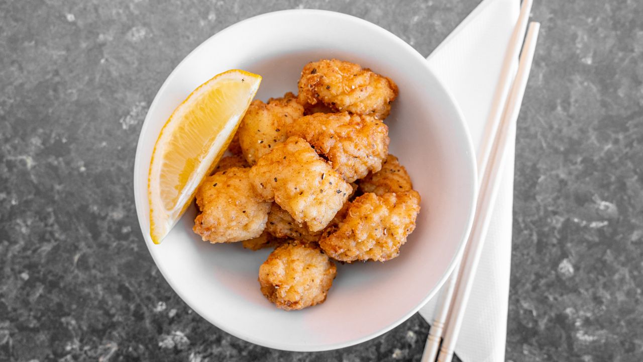 Salt n Pepper Calamari (entree) and a Drink