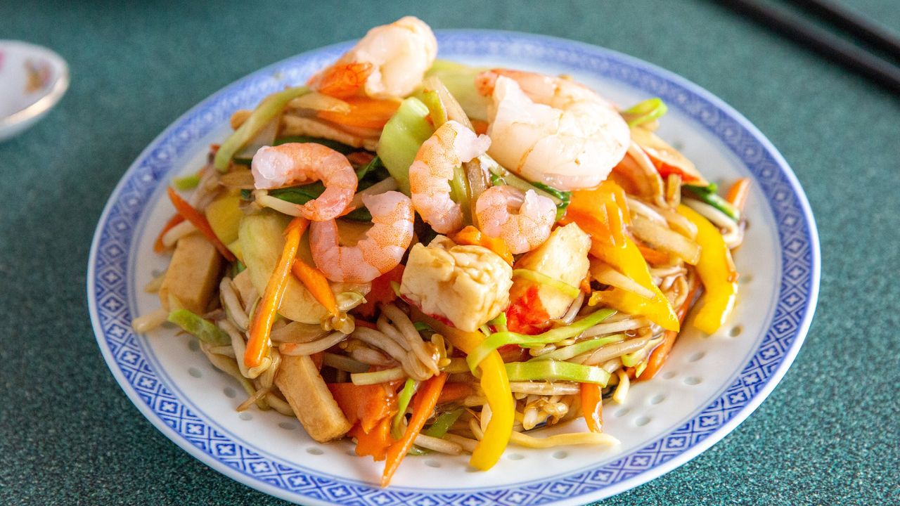 21. Supreme Seafood Noodle