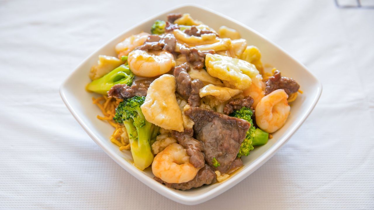 Combination Chow Mein