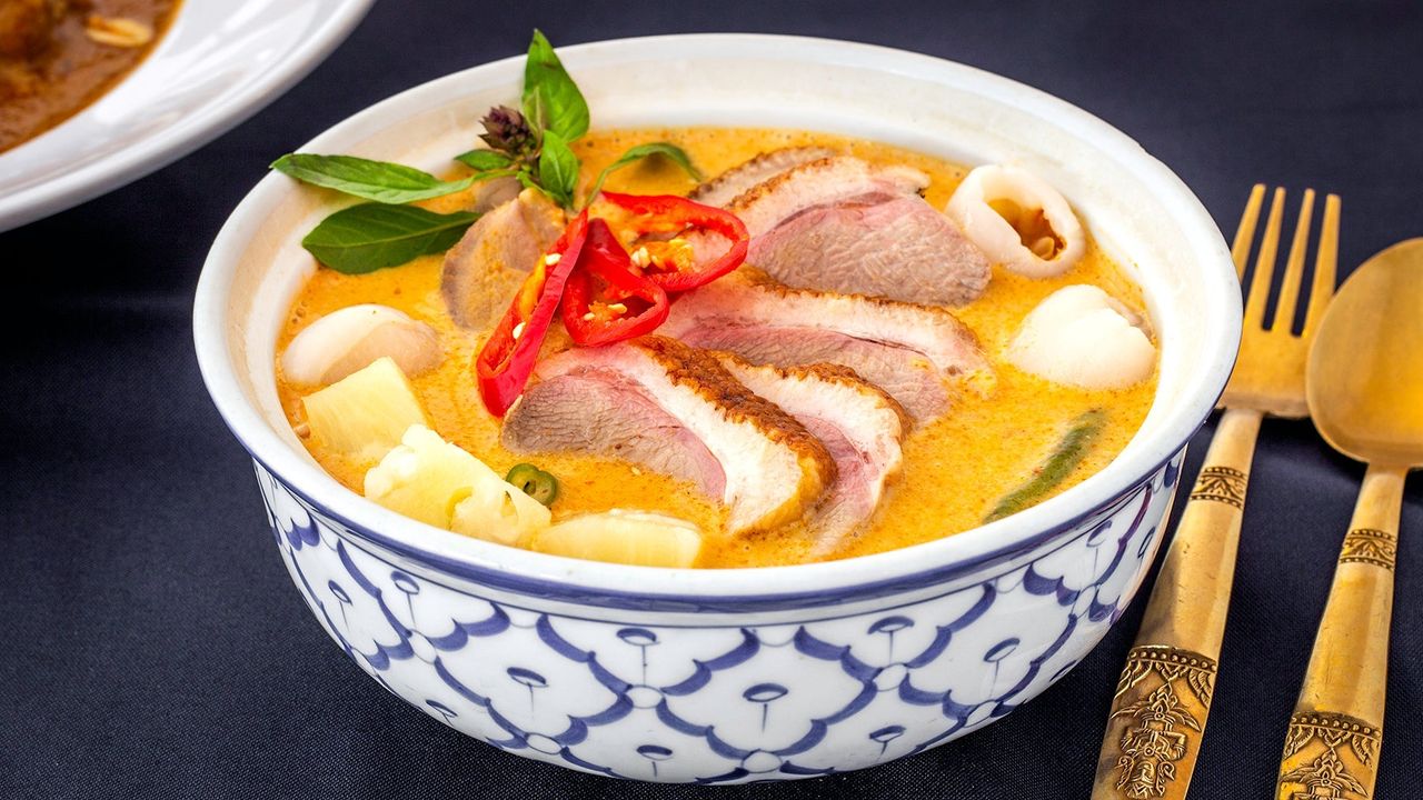 Gang Dang Ped Yang (Special Red Duck Curry) (GFO)