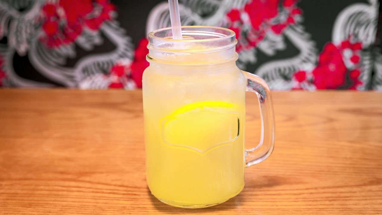 Fresh Brewed Lemon Iced Tea