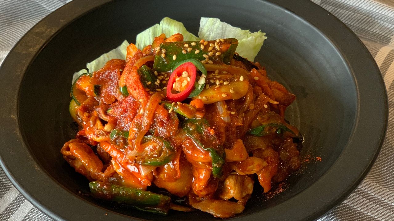 Stir-Fried spicy pork belly