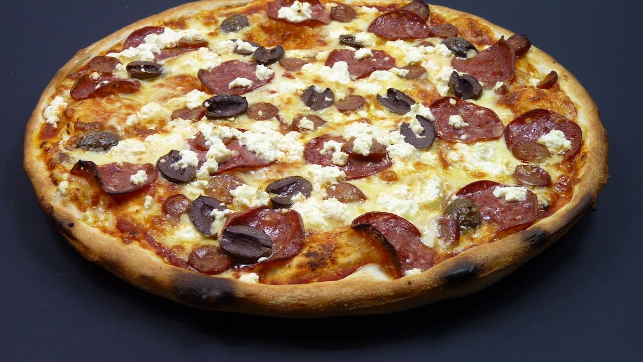 Greek Pizza