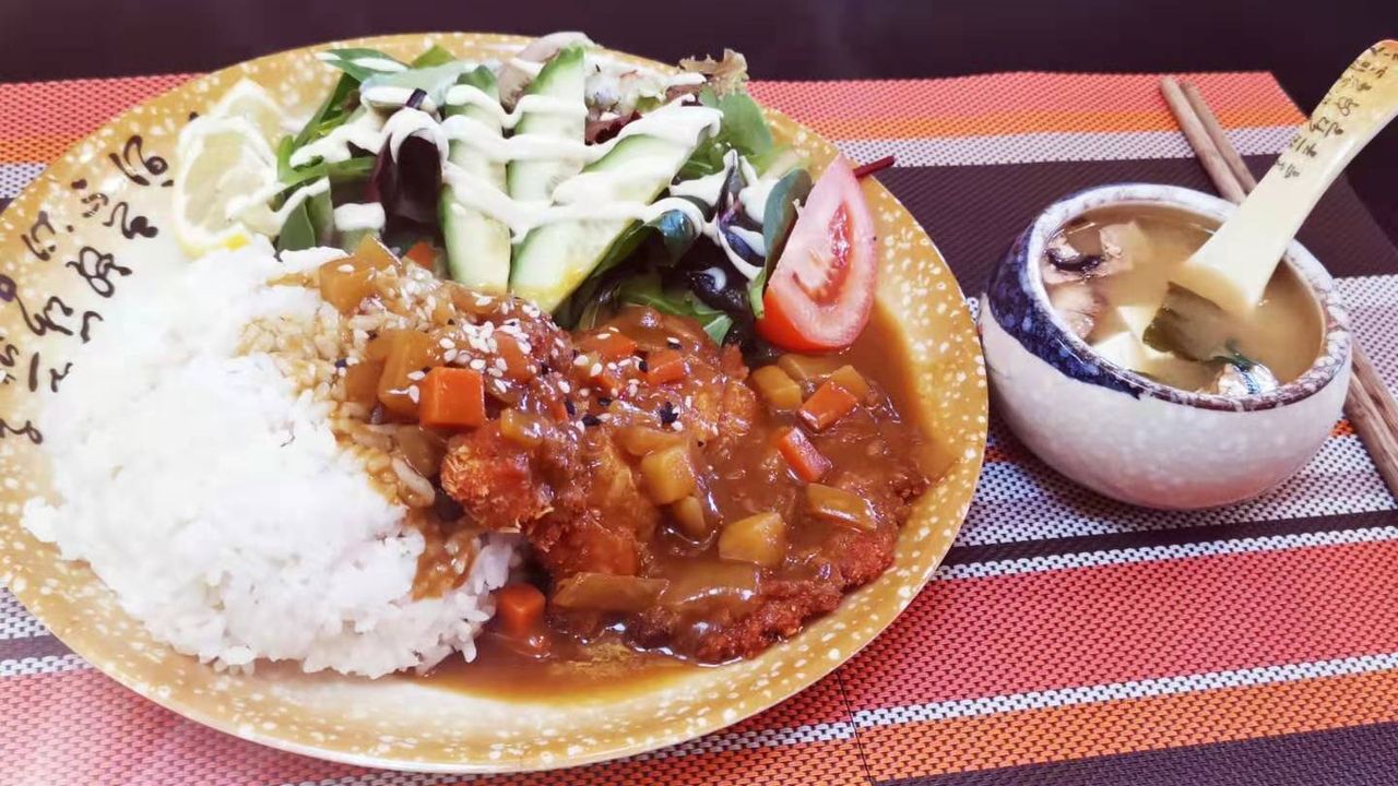 53. Pork Katsu or Chicken katsu Don / 日式猪扒/鸡扒饭