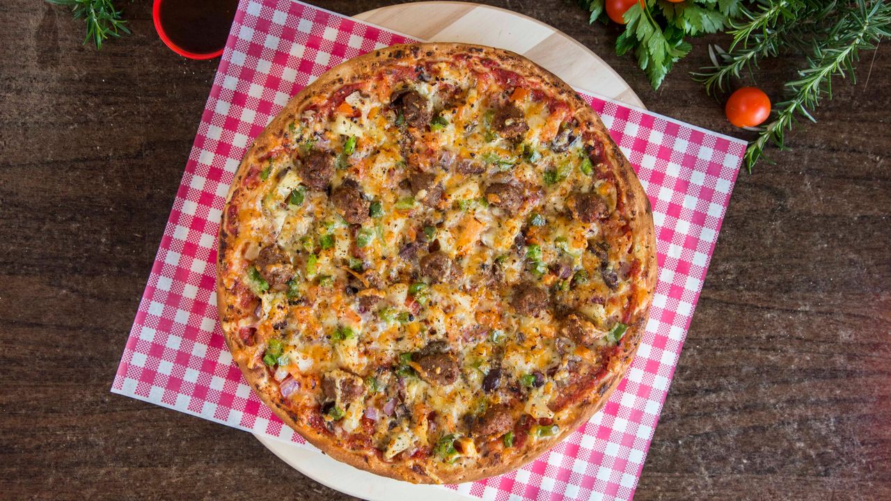 Sinatra's Beef Special Pizza