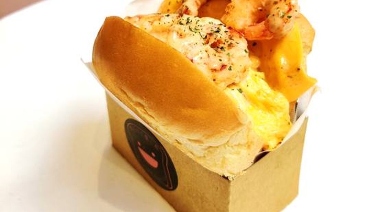 Garlic Shrimp Toastie 蒜香虾厚蛋吐司