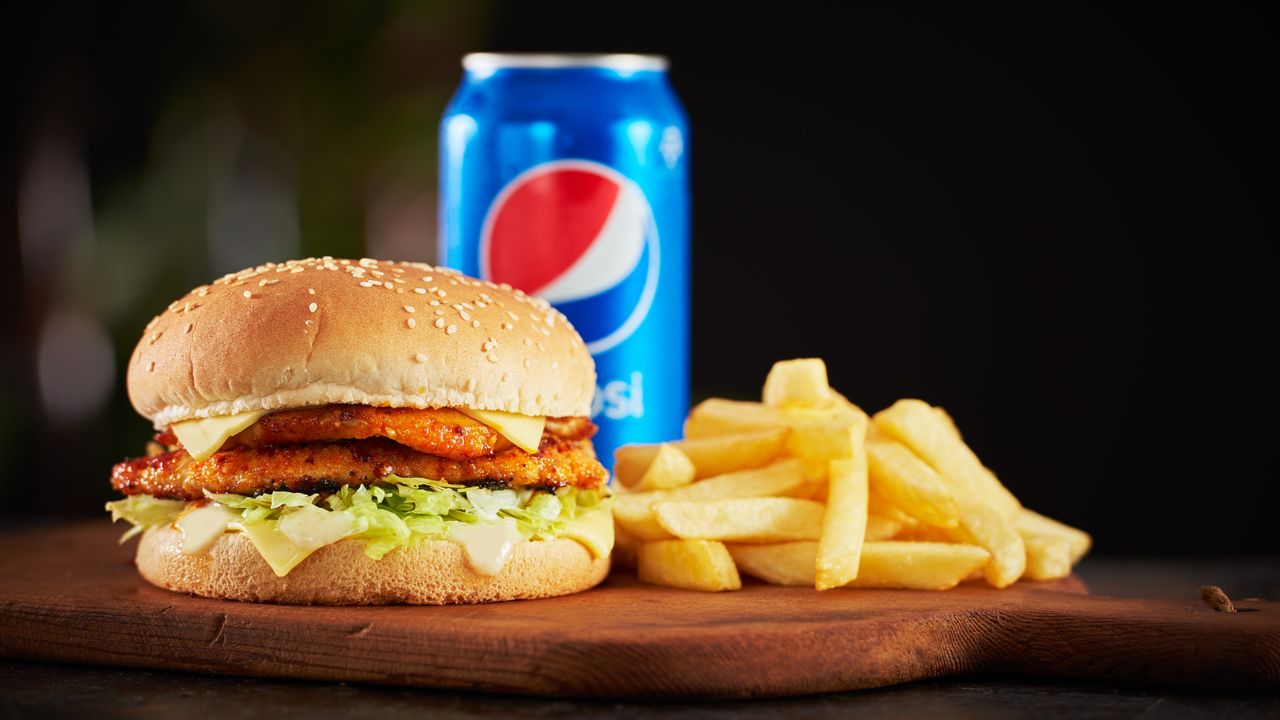Hot Ogalo Burger Meal