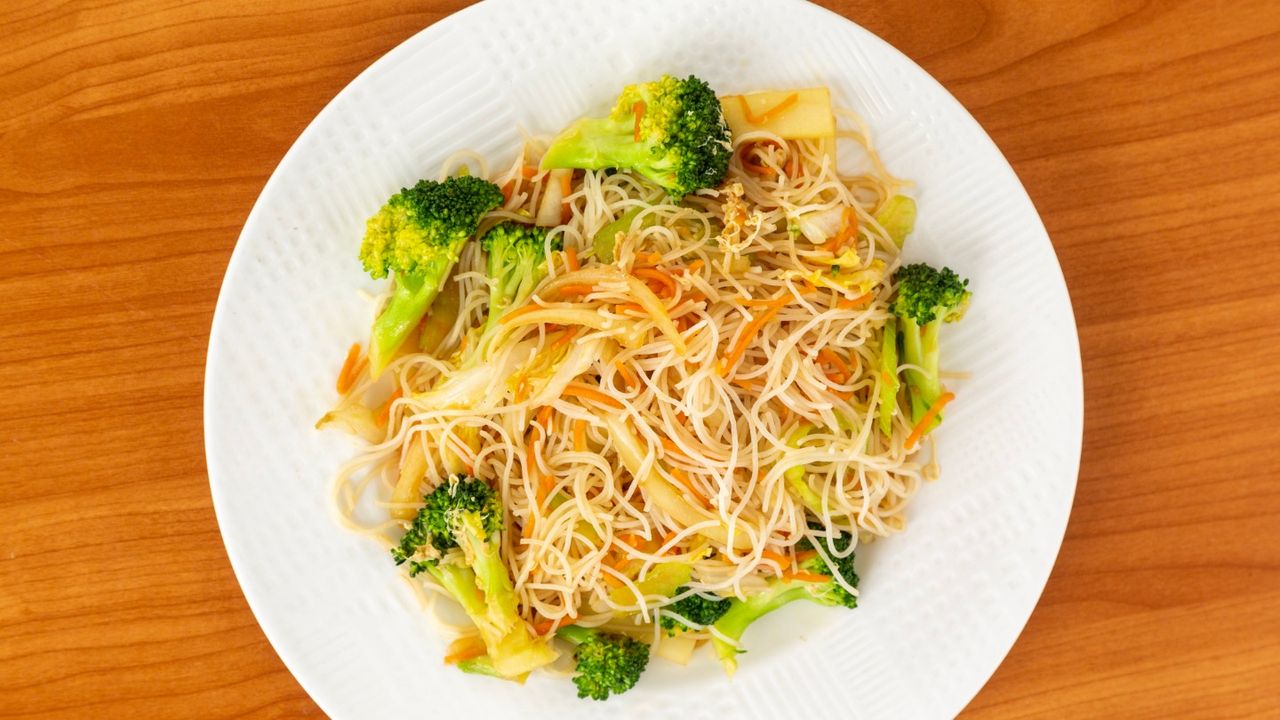 Vegetable Stir Fried Noodles
