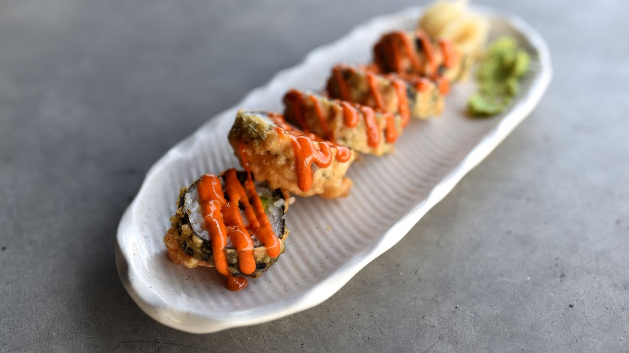 Tempura Big Roll (5 Pcs)