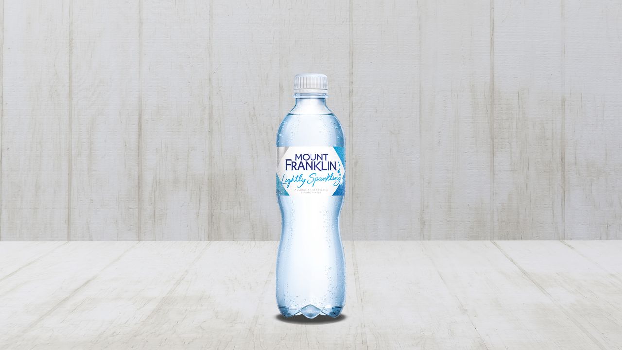 Mount Franklin Lightly Sparkling 450ml