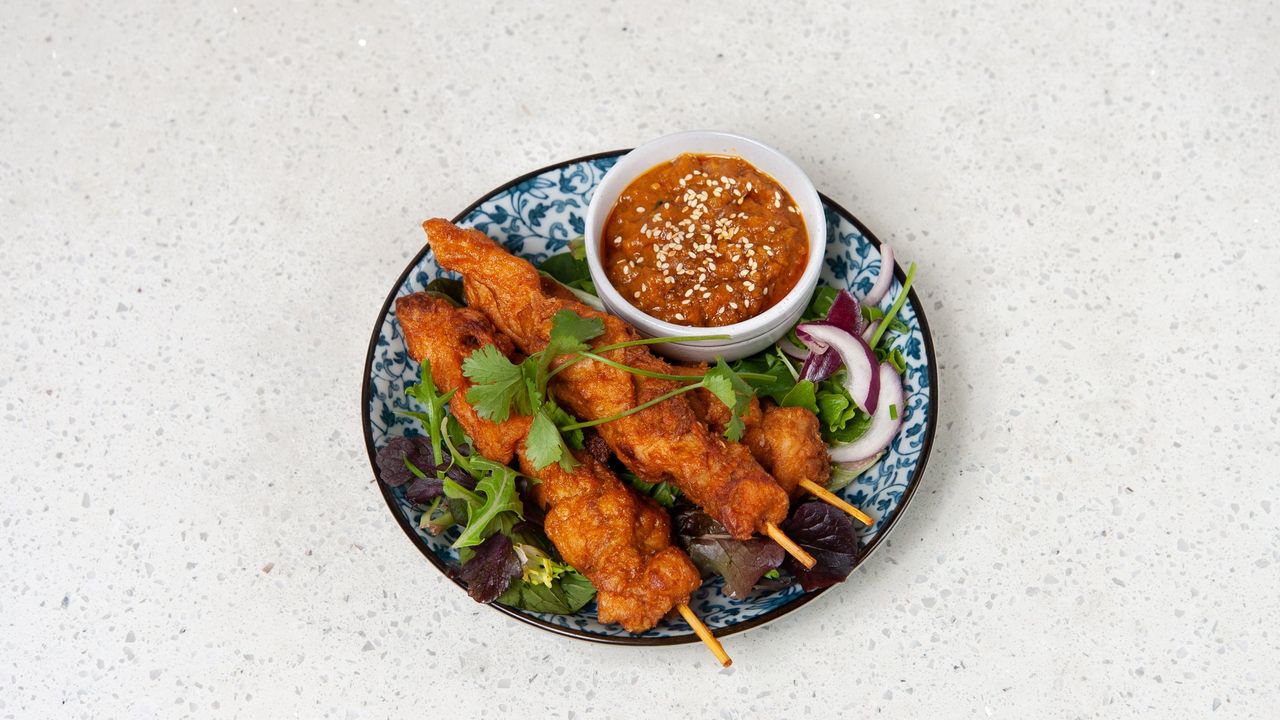 Satay Chicken on Skewers with Peanut Sauce (3 Skewers)
