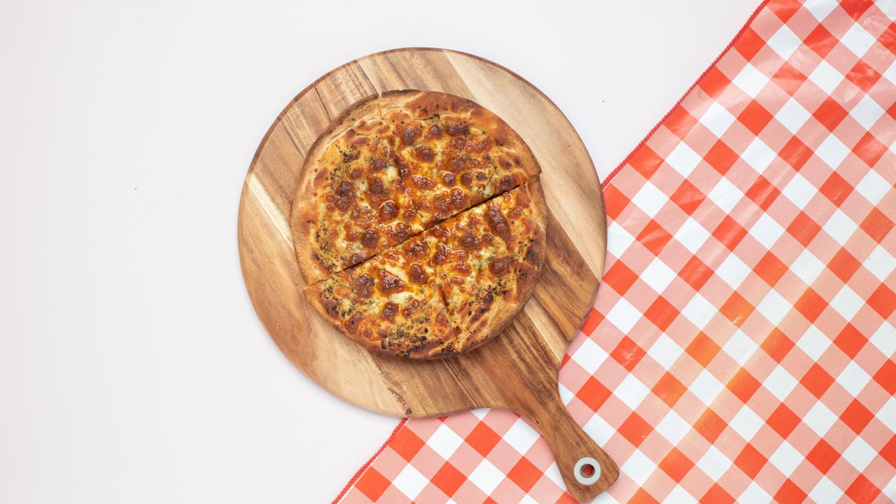 Garlic Pizza