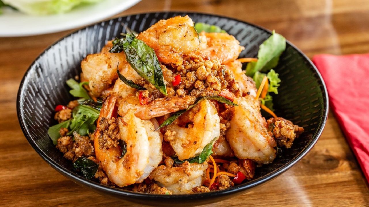 Coconut Butter Prawns (10)
