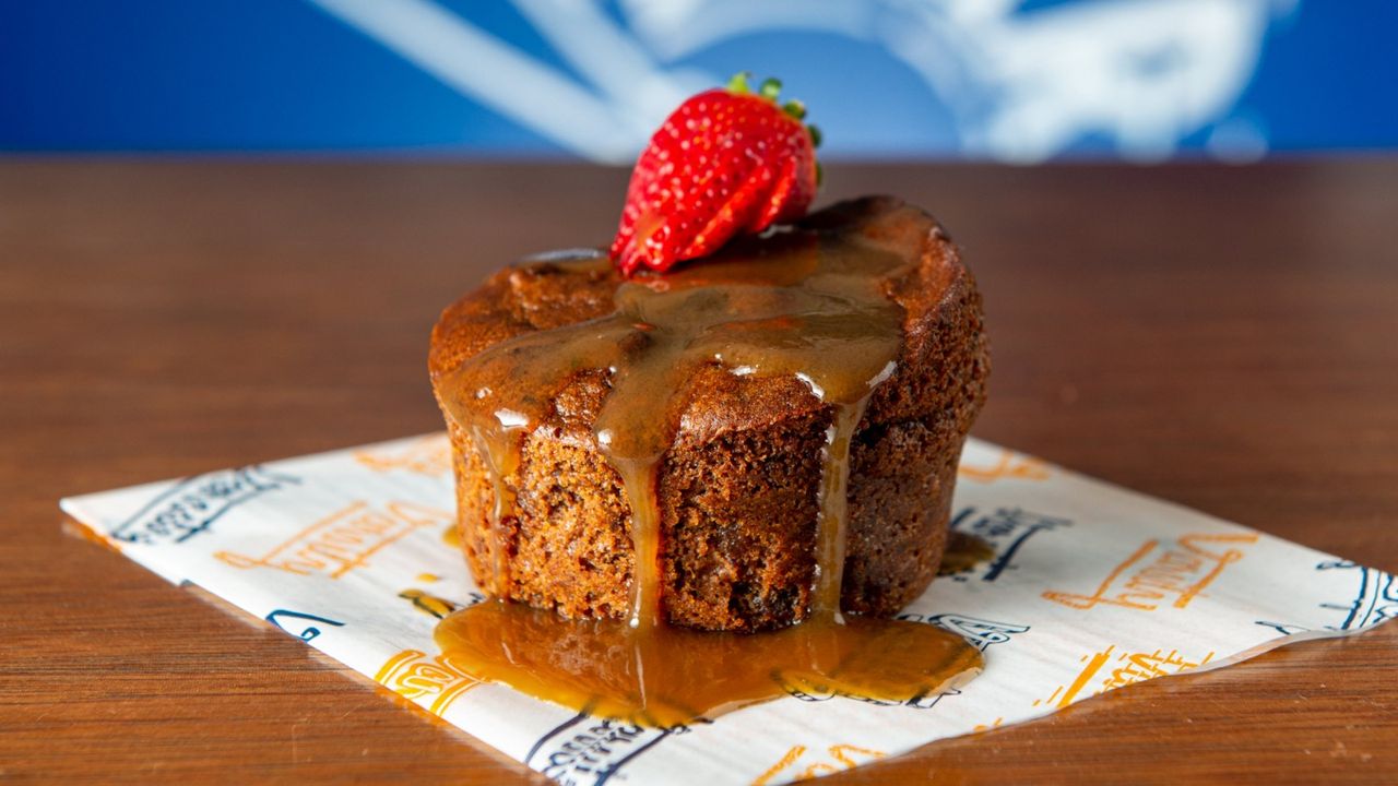 Sticky Date Pudding