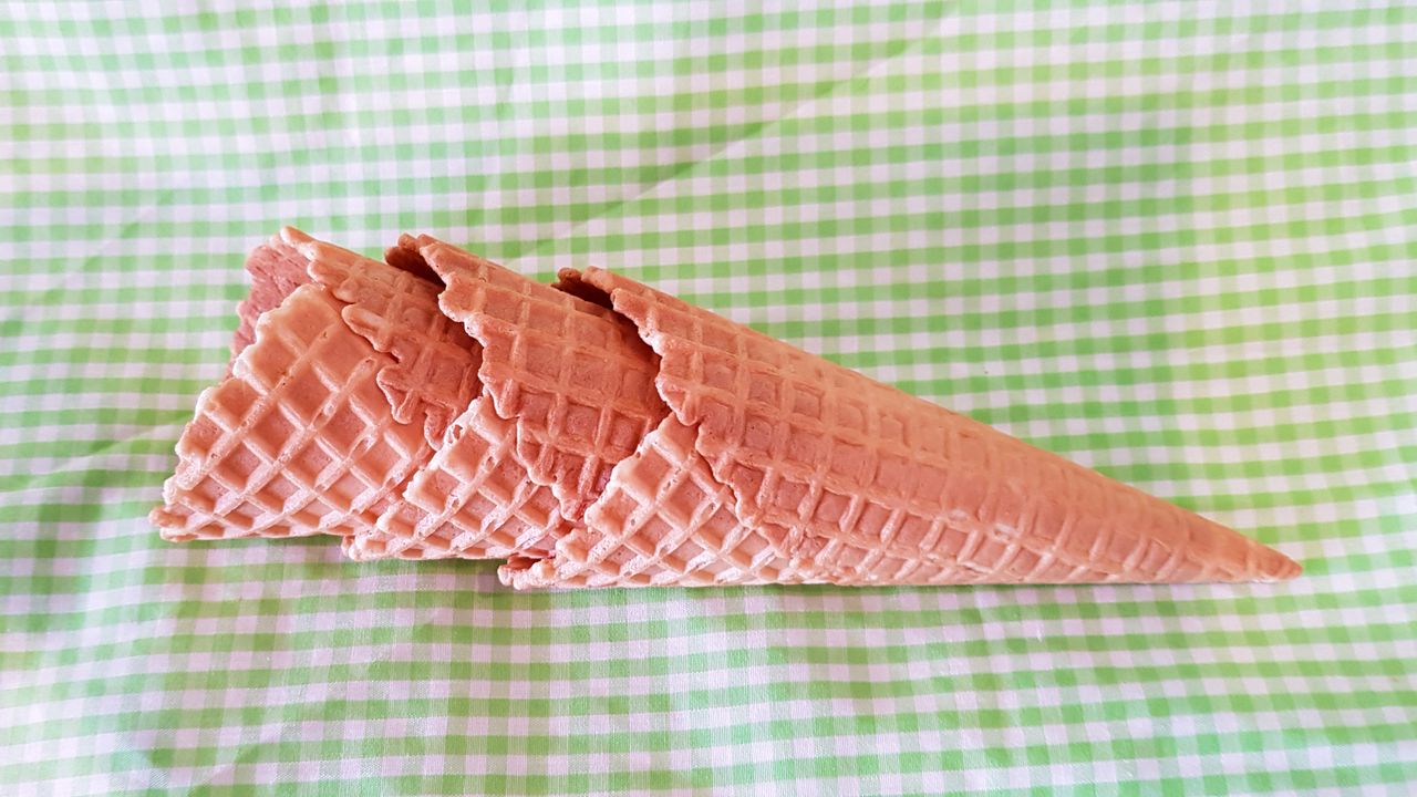 Waffle cones (3)
