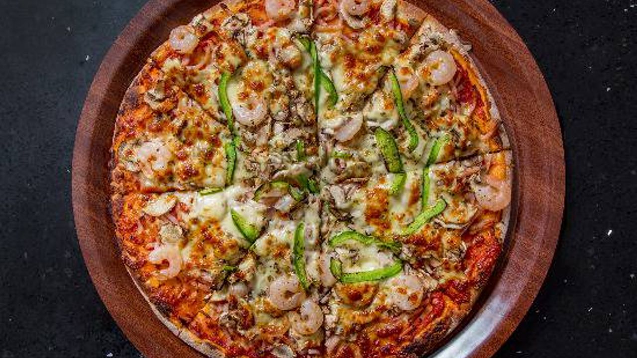 Four Seasons Pizza