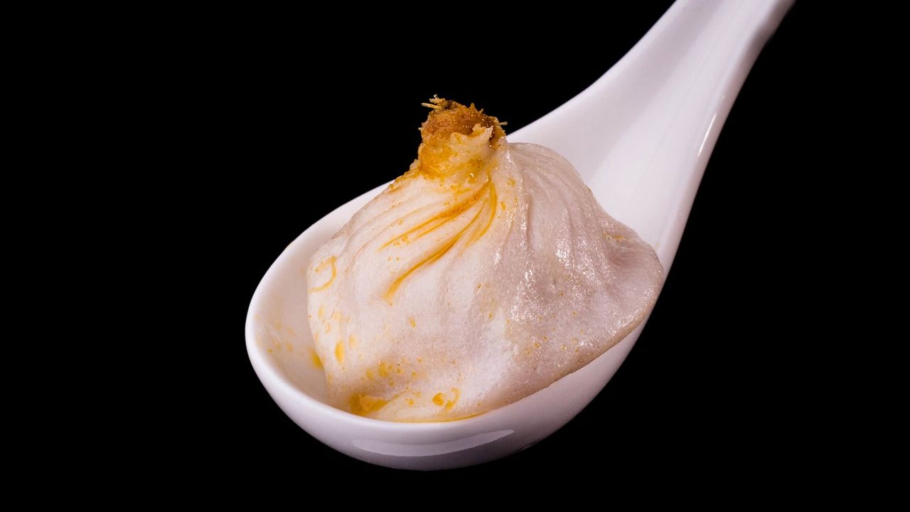 B03. Steamed Crab & Pork Xiao Long Bao (8pcs)