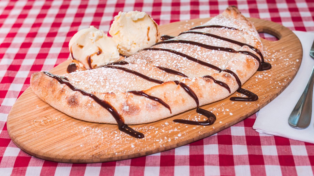 Nutella Calzone