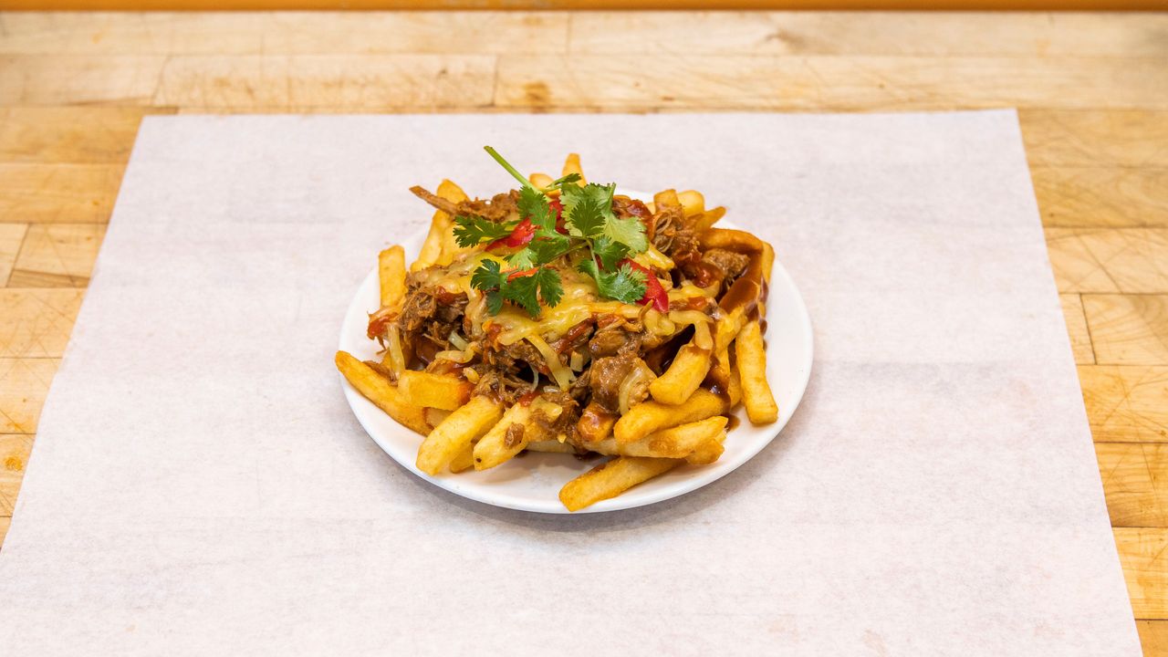 Roast Meat Chips and Gravy