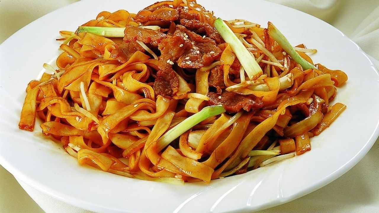 Beef Fried Rice Noodle
