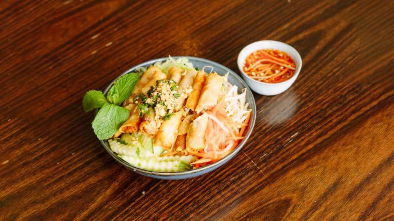 Rice Vermicelli with Spring Rolls