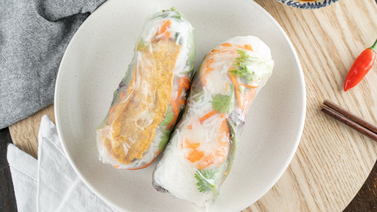 BBQ Chicken Rice Paper Roll