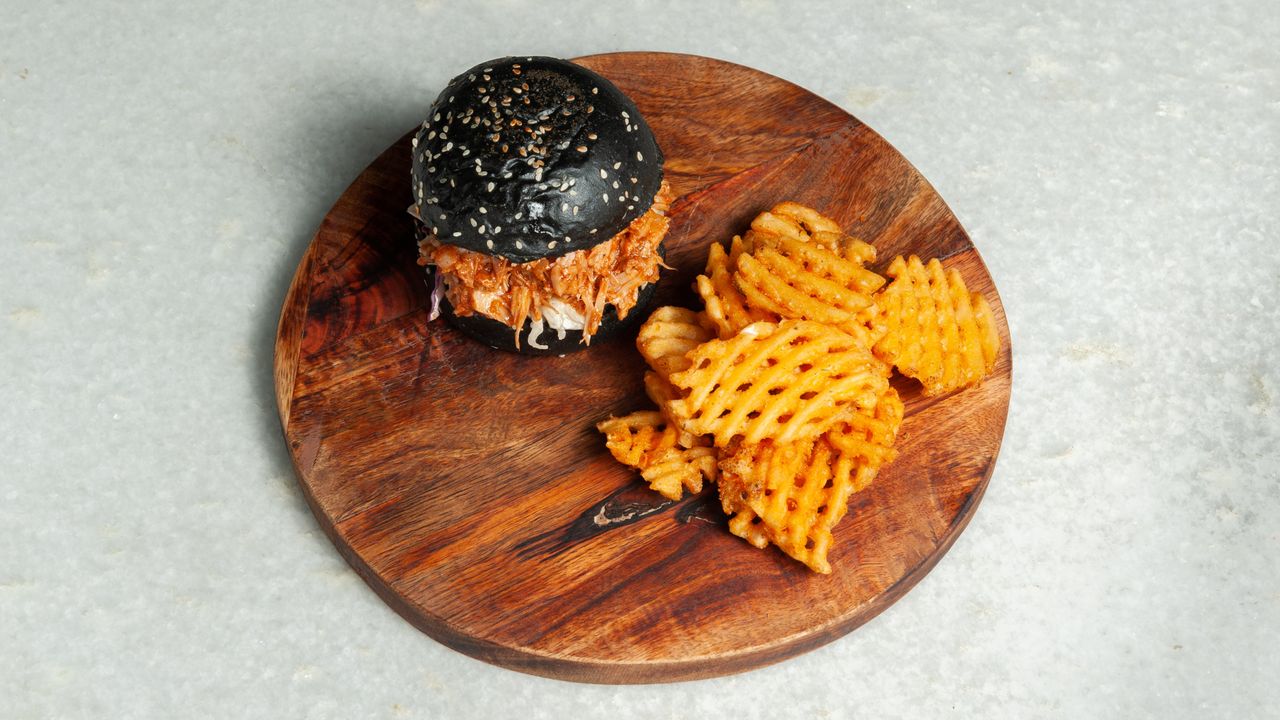 Barbecue Pulled Pork Burger