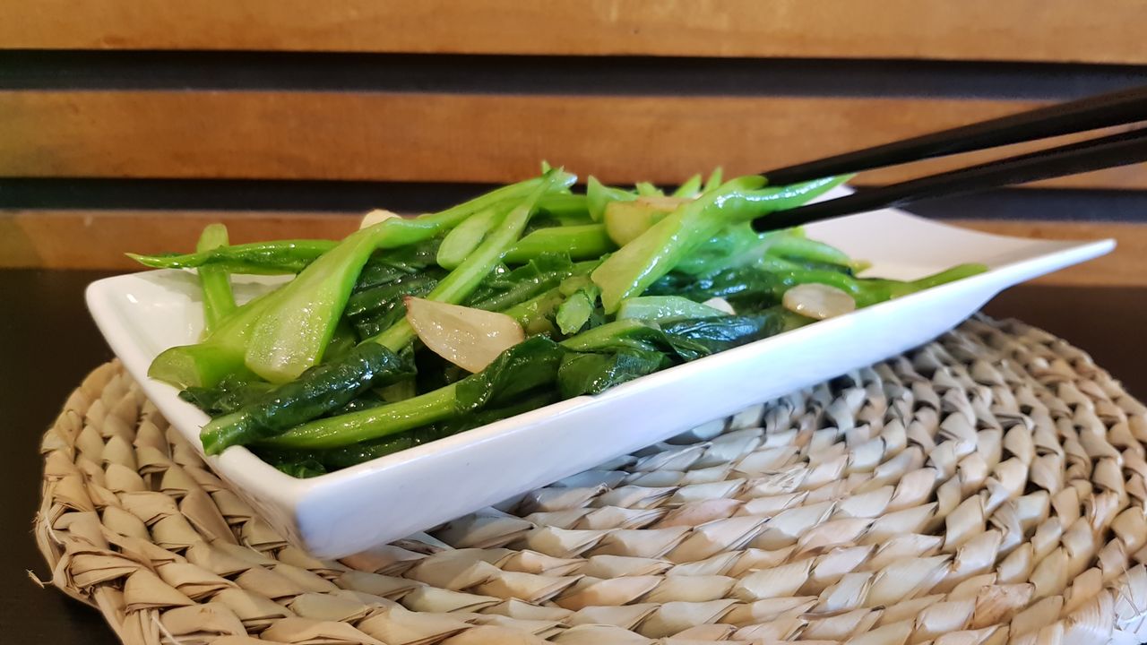 Stir Fried Chinese Broccolli w/garlic sauce