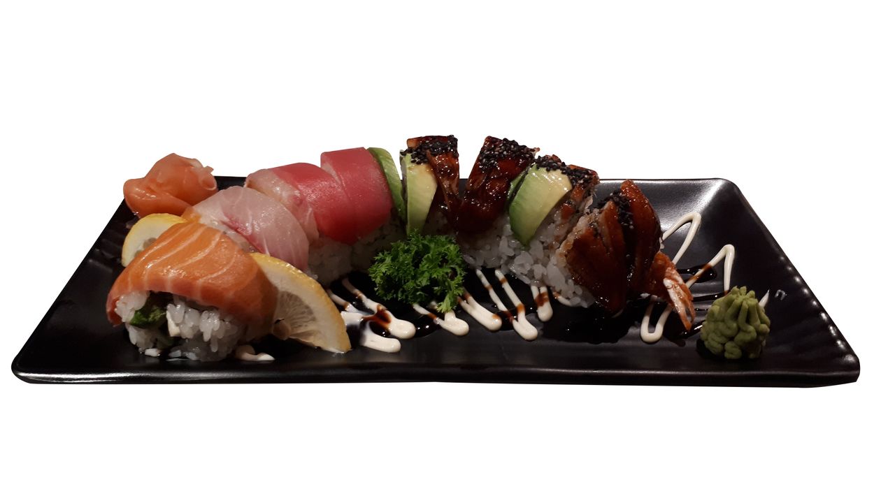 Butterfly Roll (Salmon, Kingfish, Tuna & Eel)