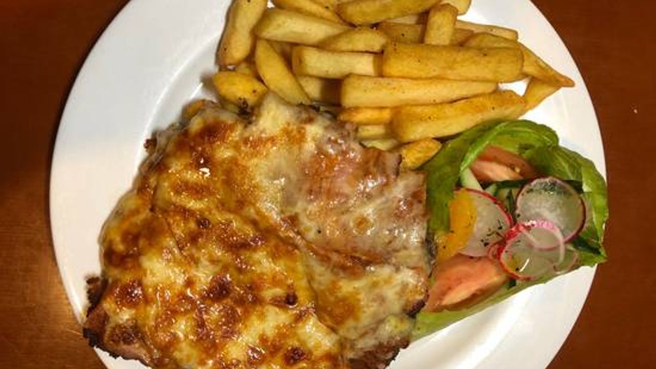 Chicken Parmigiana