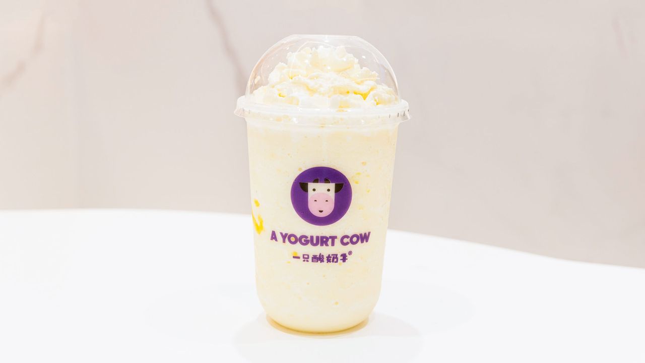 Pineapple, Yoghurt Whipped Cream