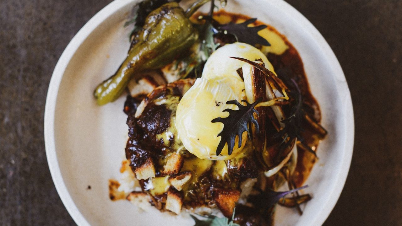 BEEF CHEEK BENEDICTO