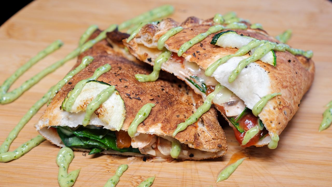 Vegetarian Lovers Calzone