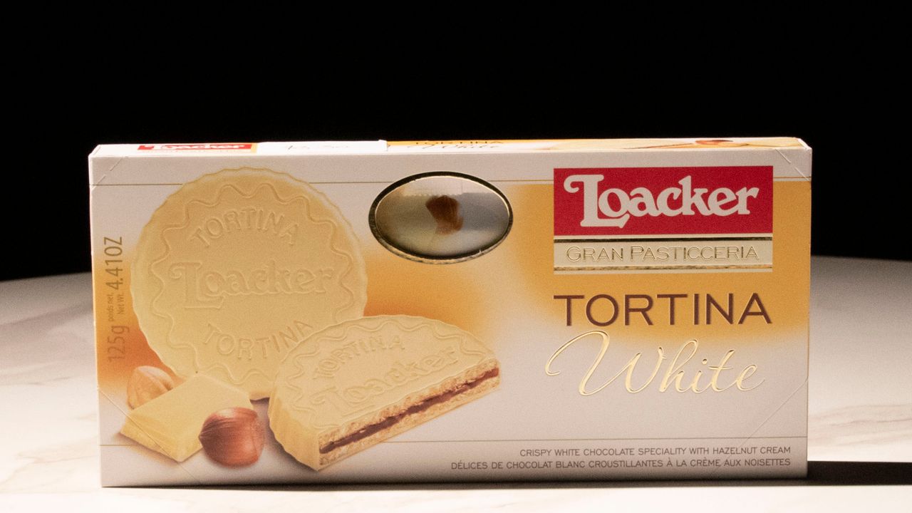 Loacker Tortina White
